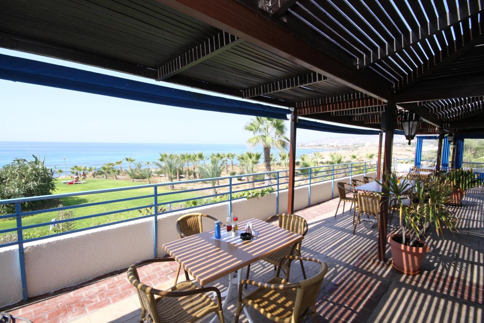Helios Bay Hotel And Suites Klorakas Nhà hàng bức ảnh