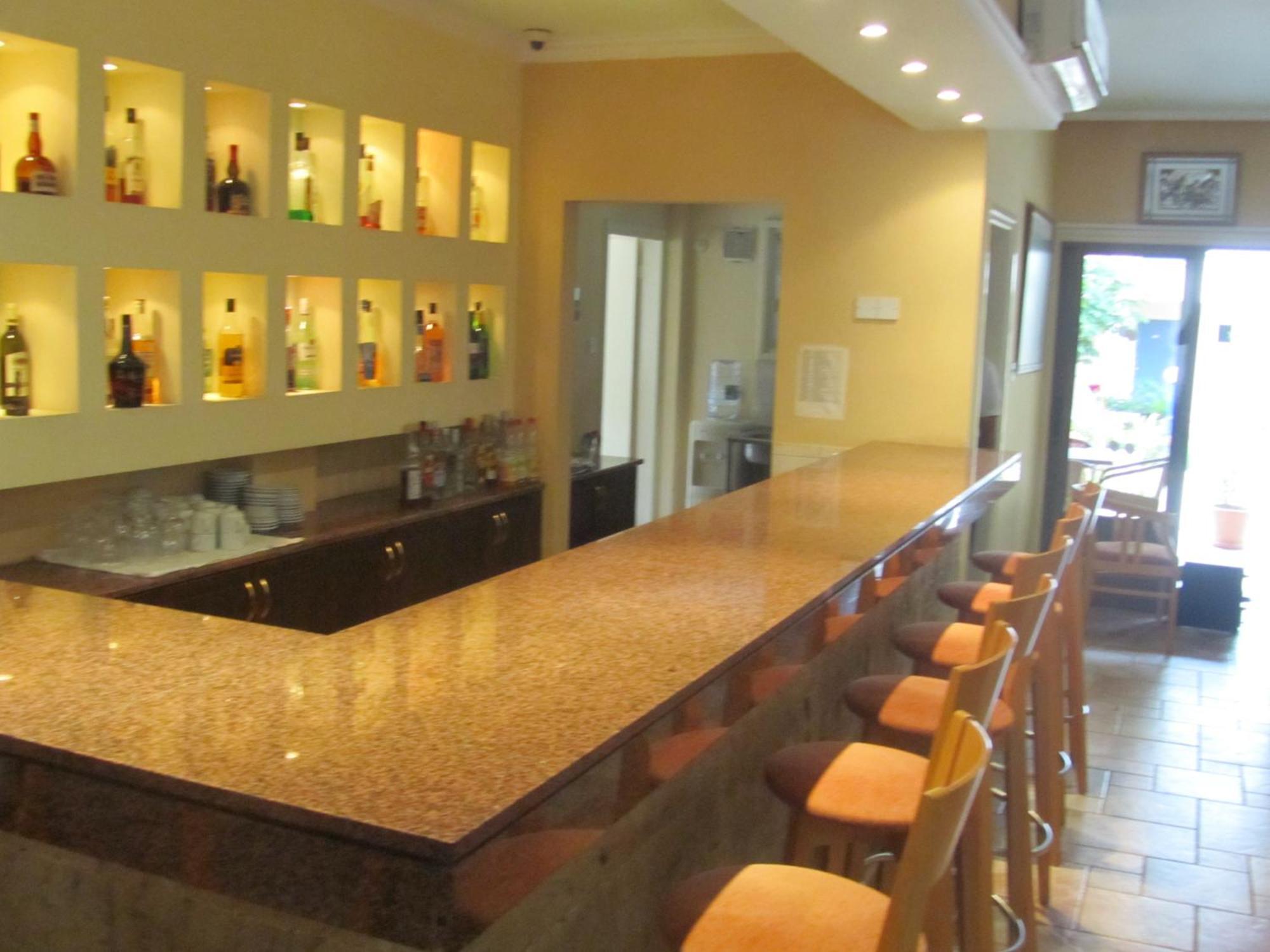 Helios Bay Hotel And Suites Klorakas Ngoại thất bức ảnh